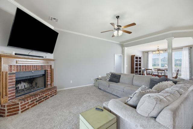 20516 E 31st Place, Broken Arrow, OK 74014