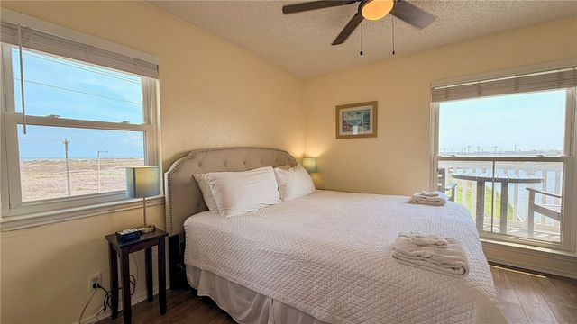14721 Whitecap Blvd 333, Corpus Christi, TX 78418