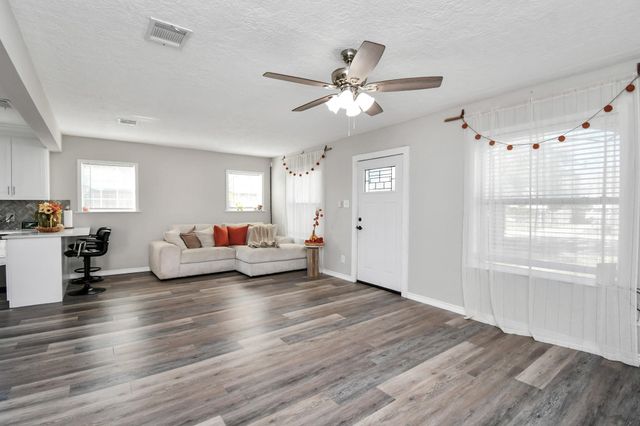 115 Morrell Street, Baytown, TX 77520