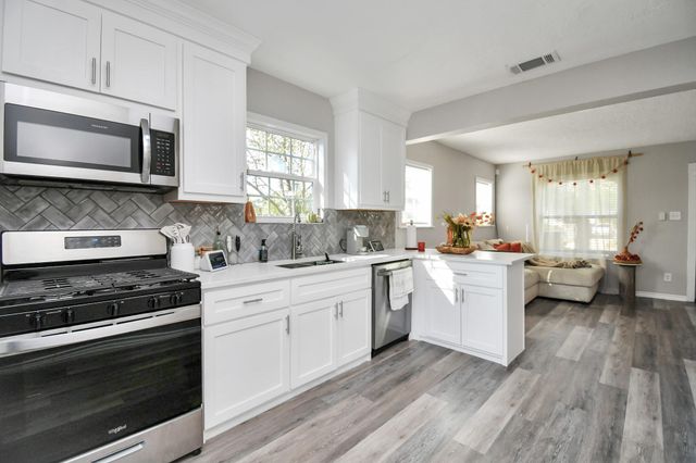 115 Morrell Street, Baytown, TX 77520