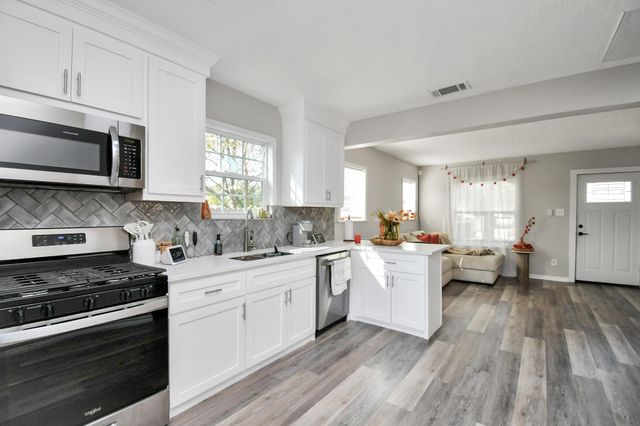 115 Morrell Street, Baytown, TX 77520