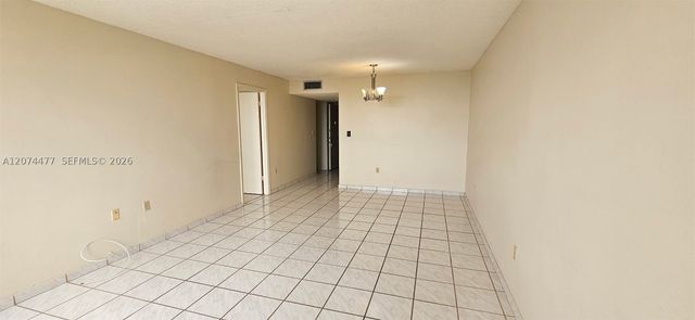 1300 NE Miami Gardens Dr 609E, Miami, FL 33179