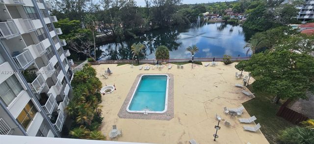 1300 NE Miami Gardens Dr 609E, Miami, FL 33179