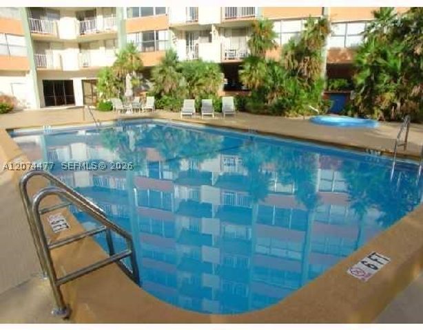 1300 NE Miami Gardens Dr 609E, Miami, FL 33179