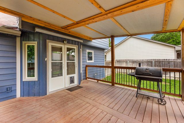6935 E 35th St N, Wichita, KS 67226