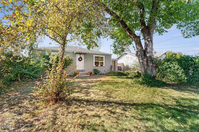 241 Marion Lane, Grants Pass, OR 97527