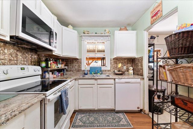 241 Marion Lane, Grants Pass, OR 97527