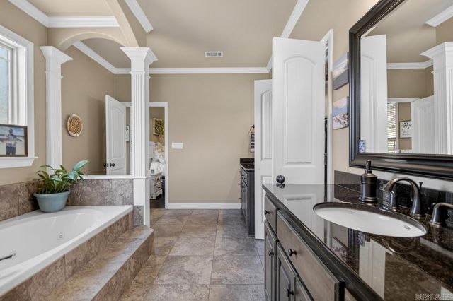 7039 Gemstone Drive, Alexander, AR 72002