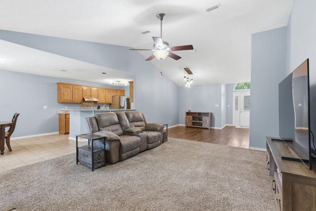 7983 Lola Circle, Navarre, FL 32566