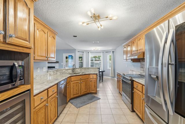 7983 Lola Circle, Navarre, FL 32566