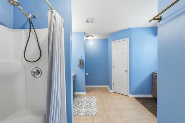 7983 Lola Circle, Navarre, FL 32566