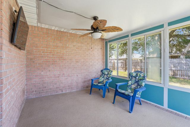 7983 Lola Circle, Navarre, FL 32566