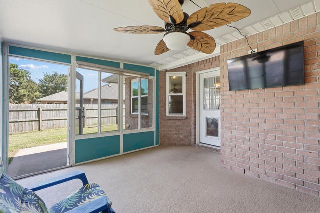 7983 Lola Circle, Navarre, FL 32566
