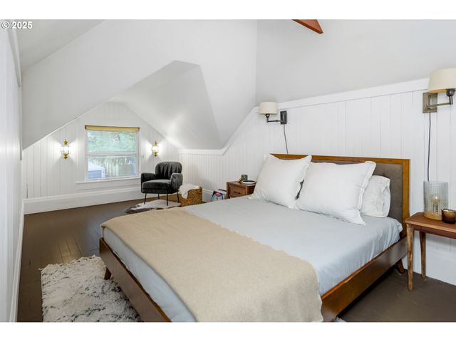 5727 Ne 15TH Ave, Portland, OR 97211