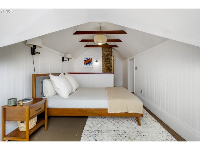 5727 Ne 15TH Ave, Portland, OR 97211