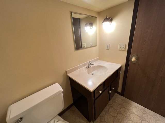 7441 Girard Avenue S, Richfield, MN 55423