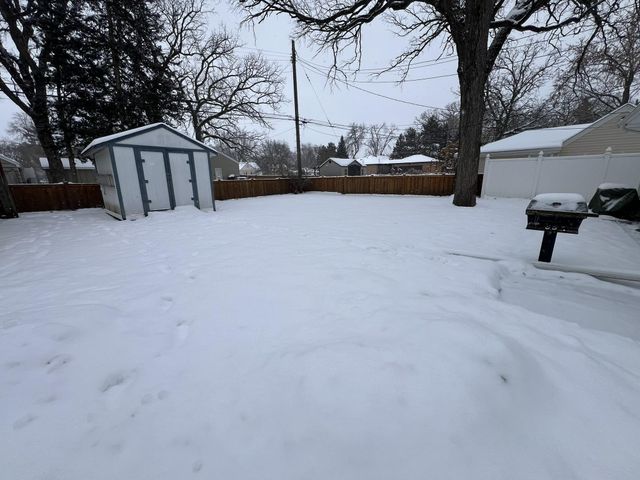 7441 Girard Avenue S, Richfield, MN 55423