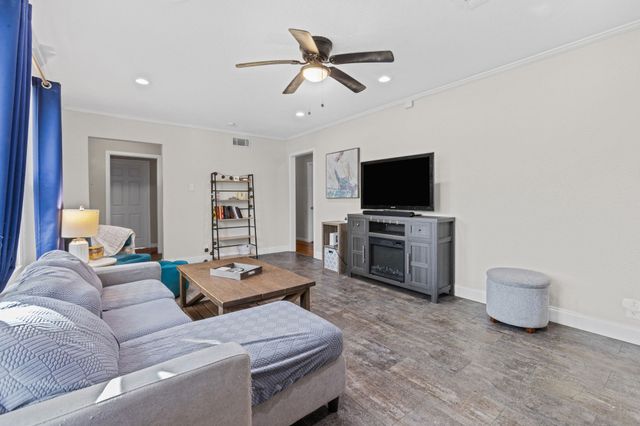 942 Longfellow Street, Waco, TX 76710