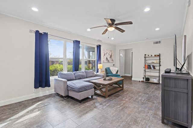 942 Longfellow Street, Waco, TX 76710