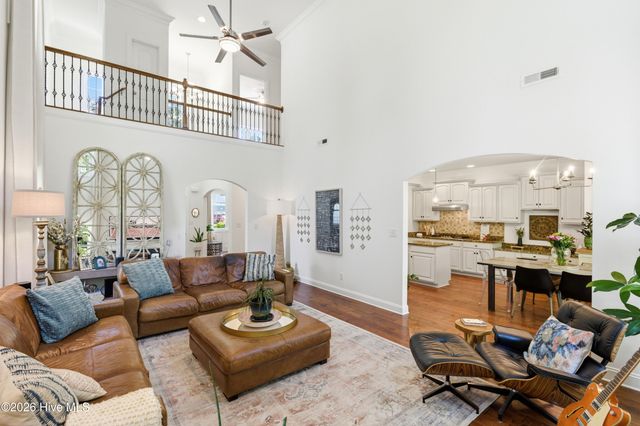 74 Aster Place, Hampstead, NC 28443