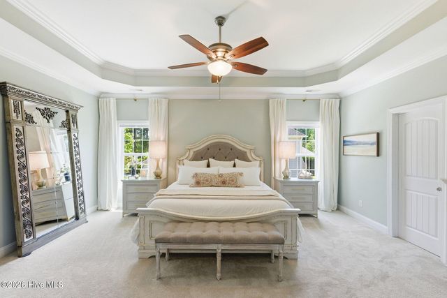 74 Aster Place, Hampstead, NC 28443