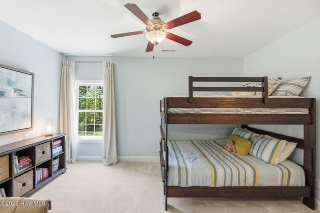 74 Aster Place, Hampstead, NC 28443