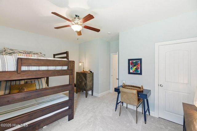74 Aster Place, Hampstead, NC 28443
