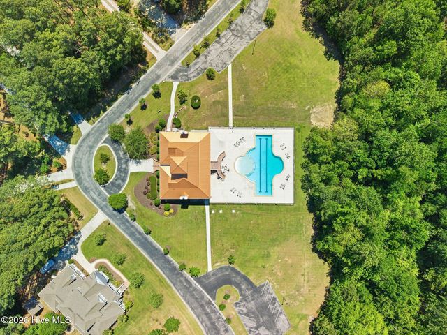 74 Aster Place, Hampstead, NC 28443