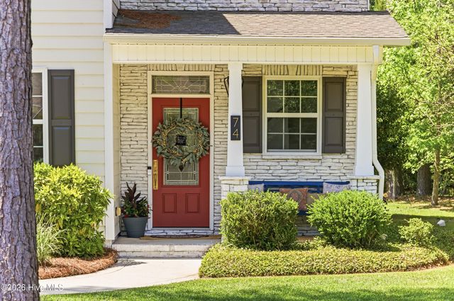 74 Aster Place, Hampstead, NC 28443