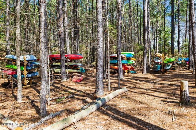 74 Aster Place, Hampstead, NC 28443
