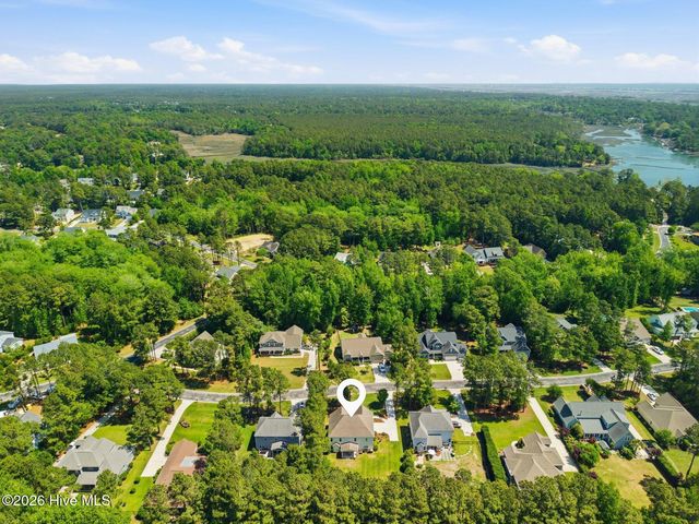 74 Aster Place, Hampstead, NC 28443