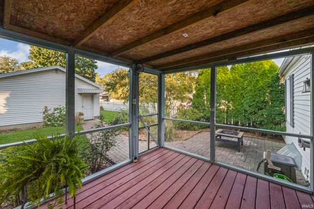 1758 E Clinton Street, Frankfort, IN 46041