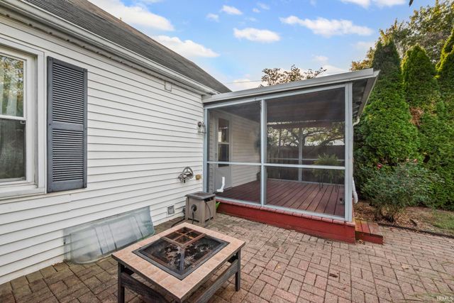 1758 E Clinton Street, Frankfort, IN 46041