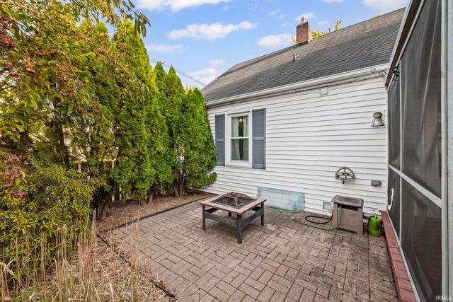 1758 E Clinton Street, Frankfort, IN 46041