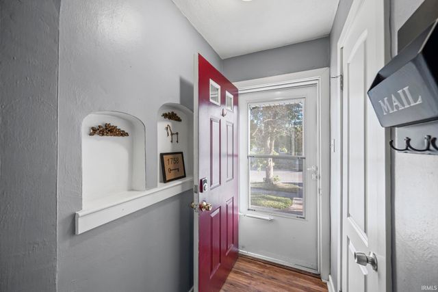 1758 E Clinton Street, Frankfort, IN 46041