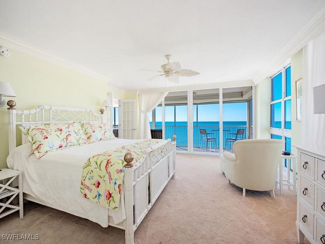 10691 Gulf Shore DR 802, Naples, FL 34108