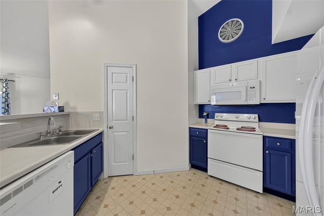 618 Homerun Drive 6N, O'fallon, MO 63366