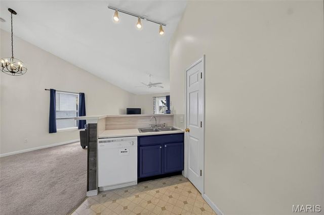 618 Homerun Drive 6N, O'fallon, MO 63366