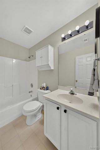 618 Homerun Drive 6N, O'fallon, MO 63366