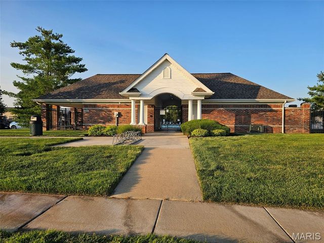 618 Homerun Drive 6N, O'fallon, MO 63366
