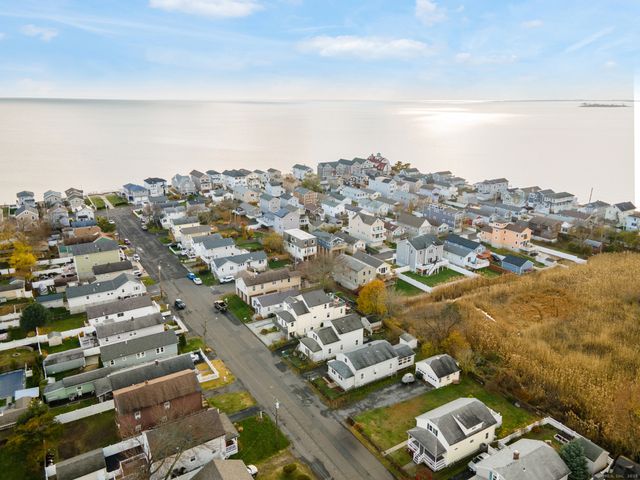 46 Elaine Road, Milford, CT 06460