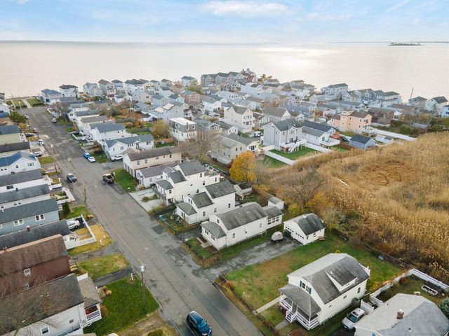 46 Elaine Road, Milford, CT 06460