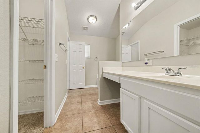 2208 NICOLLETT WAY, Leesburg, FL 34748
