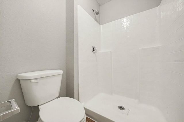 2208 NICOLLETT WAY, Leesburg, FL 34748
