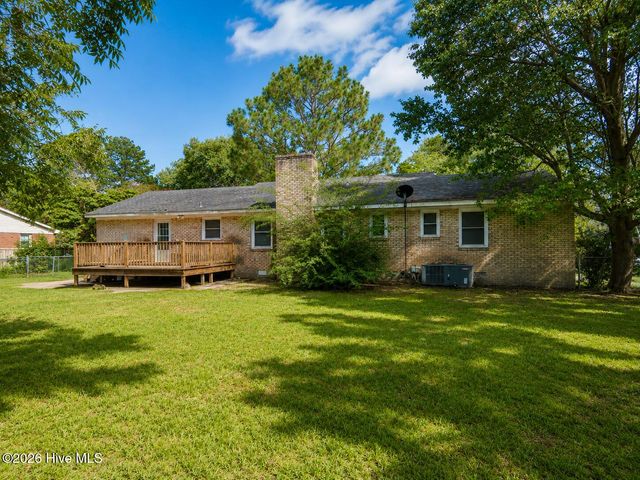 2576 Forrest Drive, Kinston, NC 28504