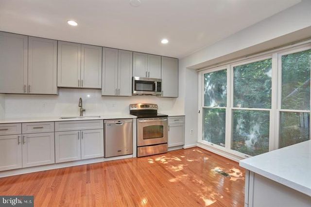 4836 CLOISTER DR, Rockville, MD 20852