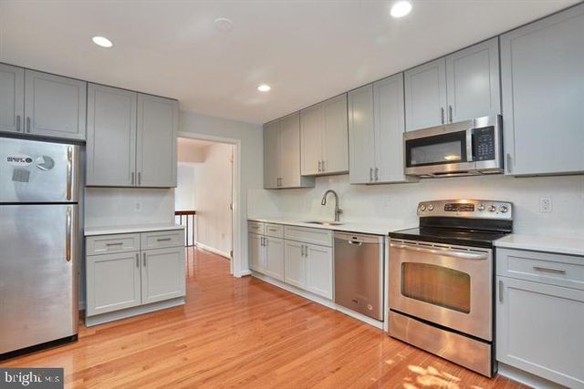 4836 CLOISTER DR, Rockville, MD 20852