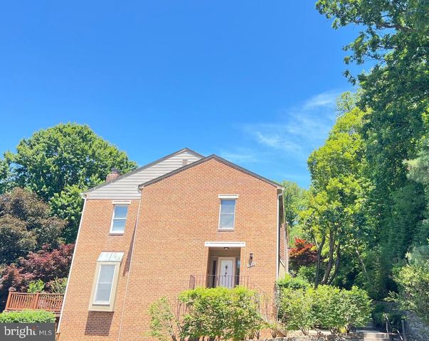 4836 CLOISTER DR, Rockville, MD 20852