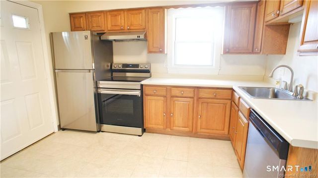 37 Ferris Avenue 16, Norwalk, CT 06854