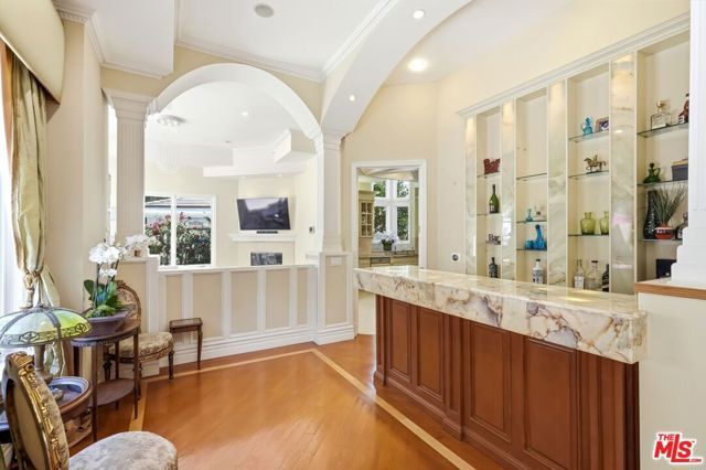 1415 Jonesboro Drive, Los Angeles, CA 90049
